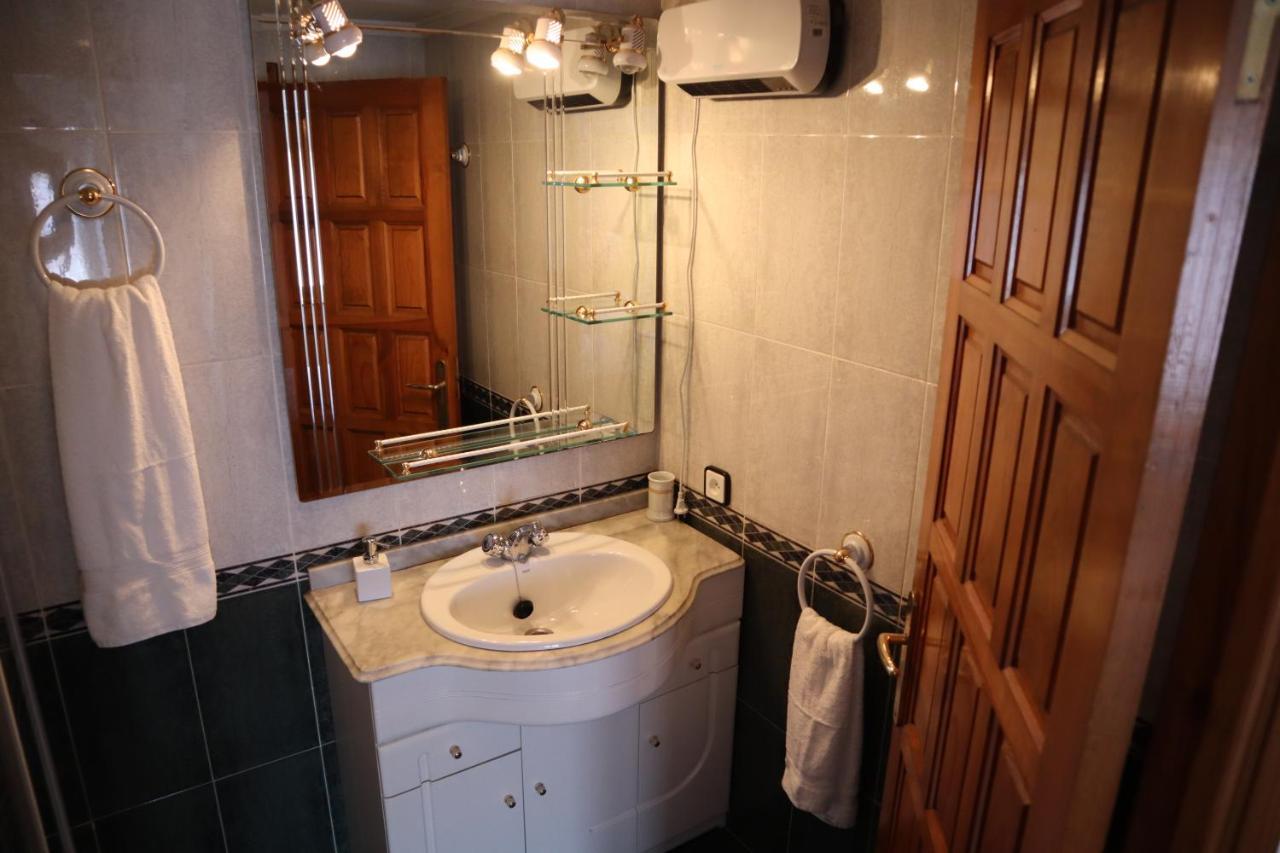 Casa Rural Cares Santa Maria de Valdeon Екстериор снимка