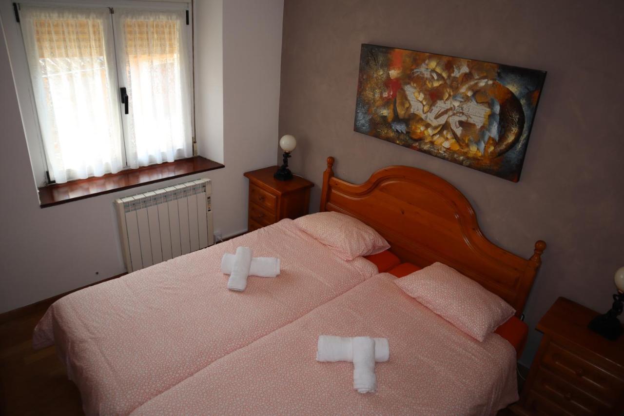 Casa Rural Cares Santa Maria de Valdeon Екстериор снимка
