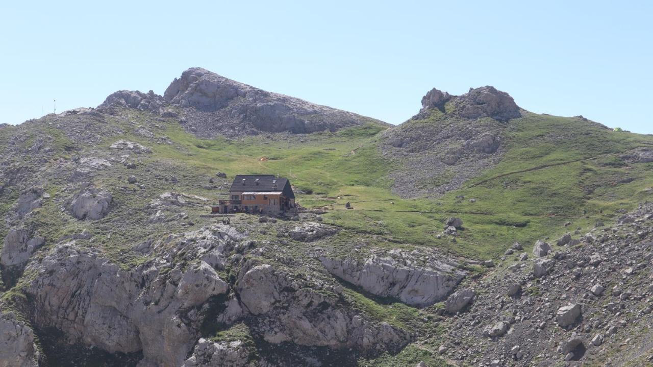 Casa Rural Cares Santa Maria de Valdeon Екстериор снимка